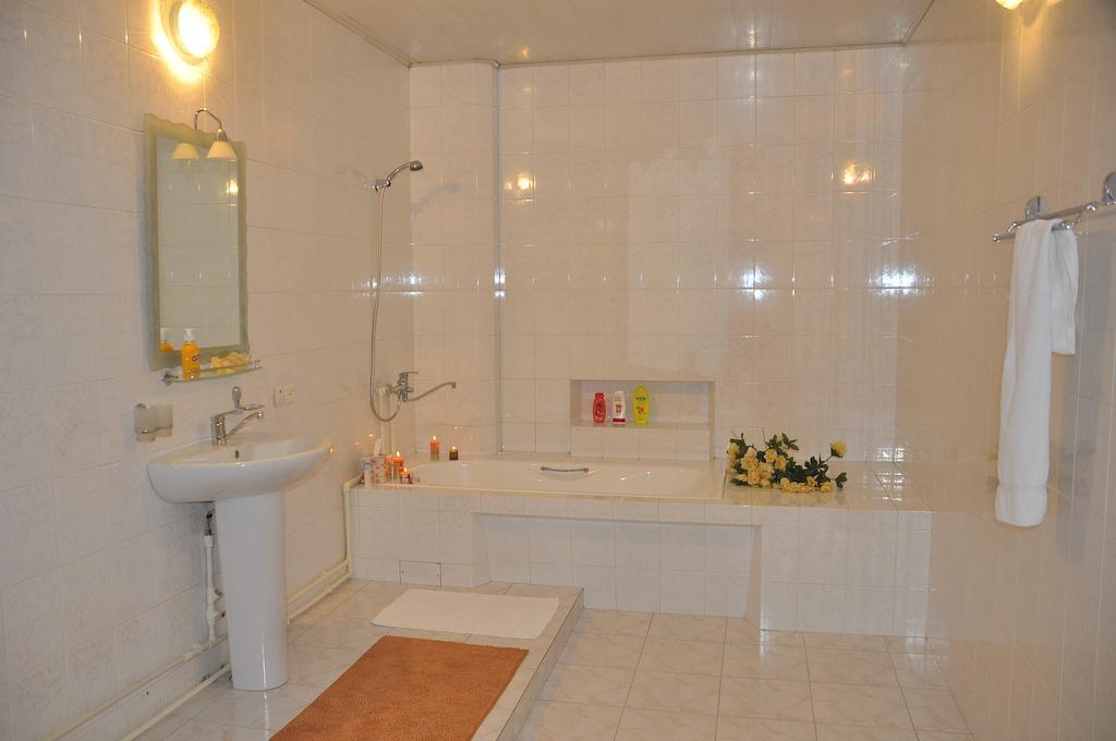Hotel Samarkand Safar Ruang foto