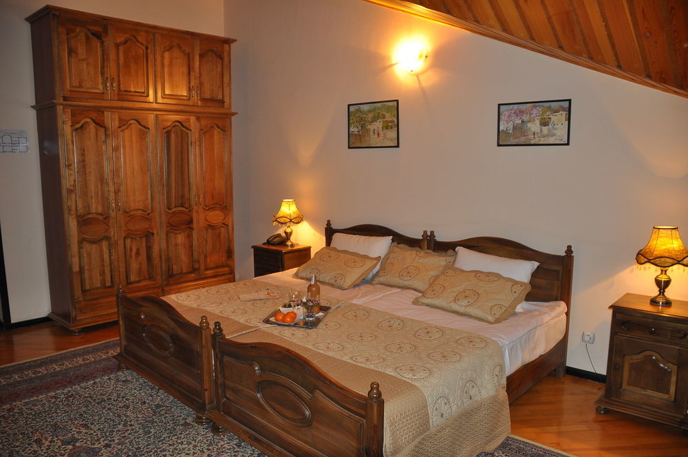 Hotel Samarkand Safar Bagian luar foto
