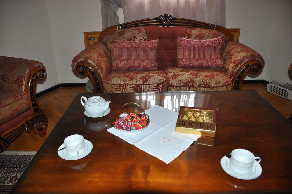 Hotel Samarkand Safar Bagian luar foto